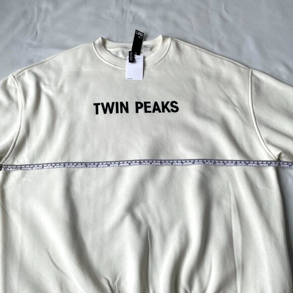 Last one! H&M NWT Twin Peaks David Lynch Women Crew Neck Oversized Sweatshirt - Picture 9 of 16